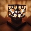 Drevená lampa Srdiečka