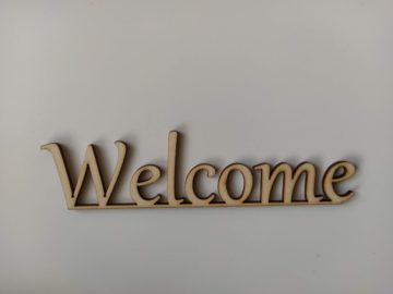 Drevený nápis Welcome
