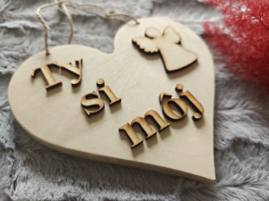 drevené srdiečko s textom