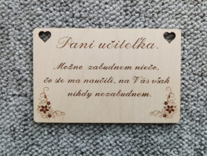 Drevená tabuľka pani učiteľke