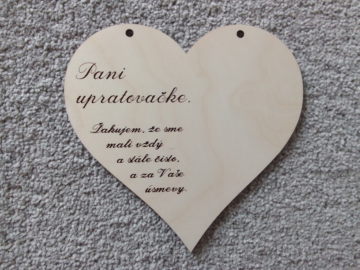 Drevené srdiečko pre pani upratovačku na dotvorenie