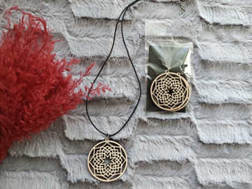 drevená bižutéria