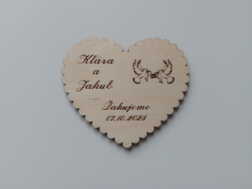 Drevená magnetka - darček pre svadobných hostí