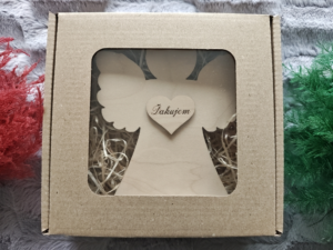 anjelik v darčekovej krabičke