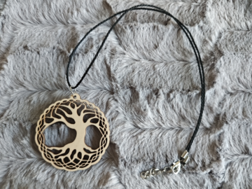 drevená bižutéria