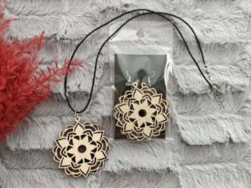 drevená bižutéria