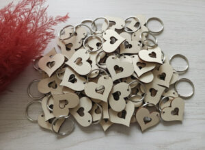 Drevené kľúčenky